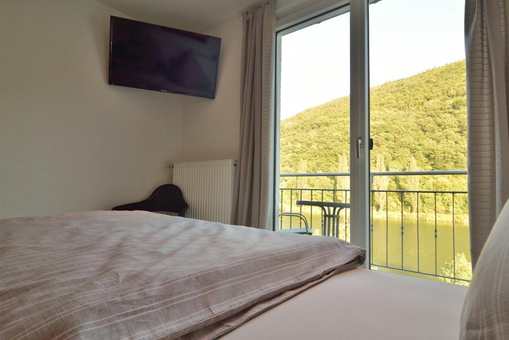 Haus Mosel Apartment Klotten Room photo