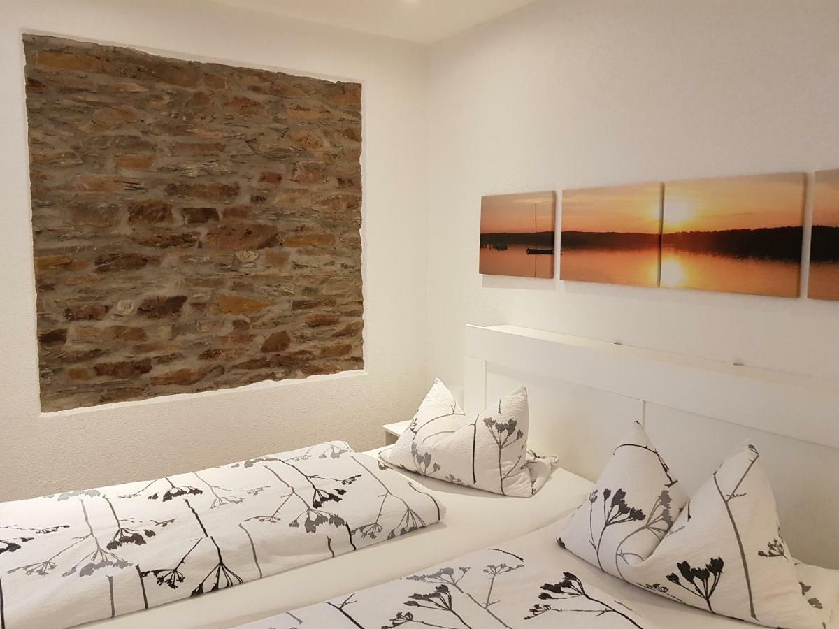 Haus Mosel Apartment Klotten Exterior photo